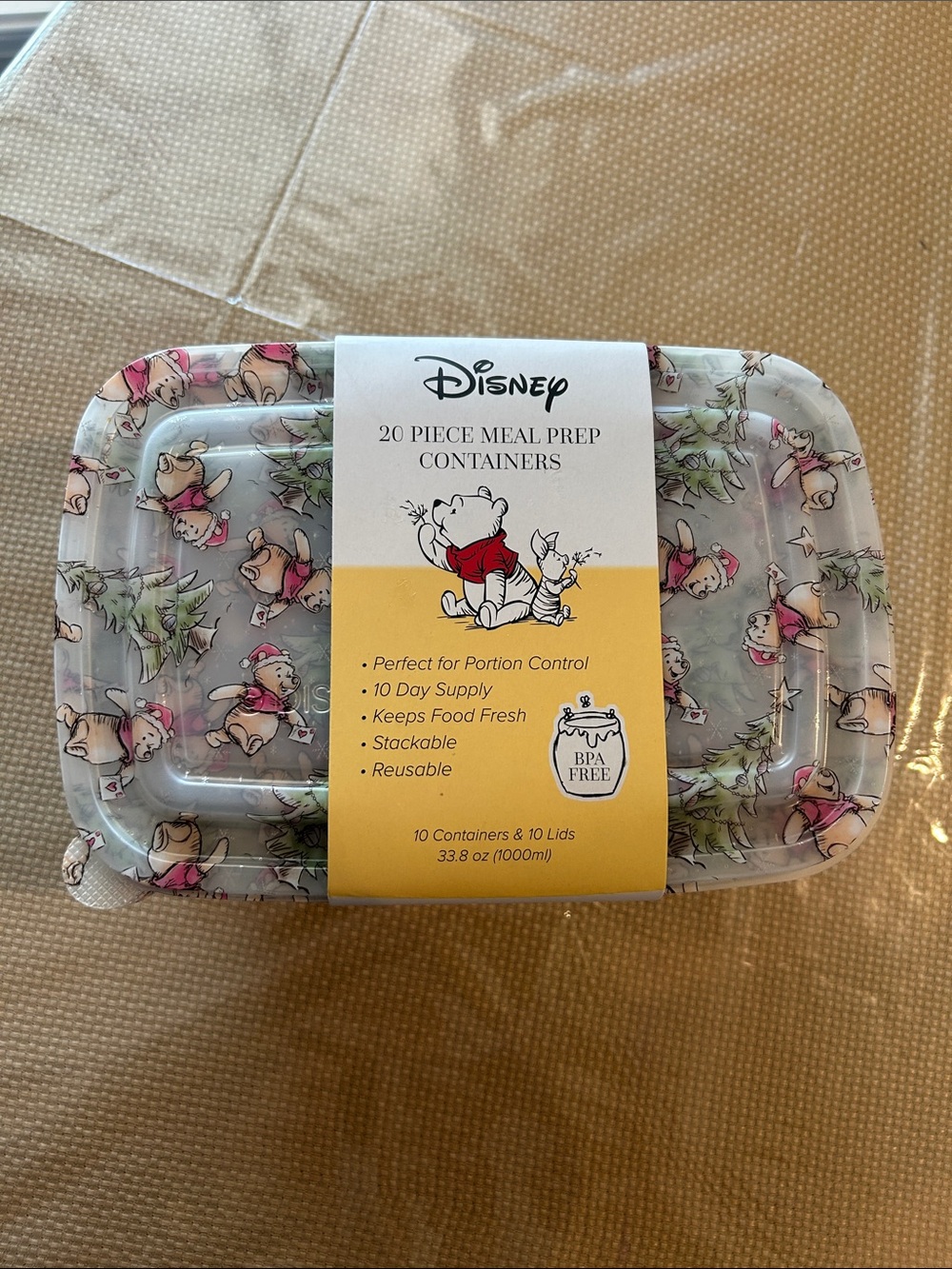 Winnie the Pooh Christmas Theme Meal Prep Containers (20-Piece)